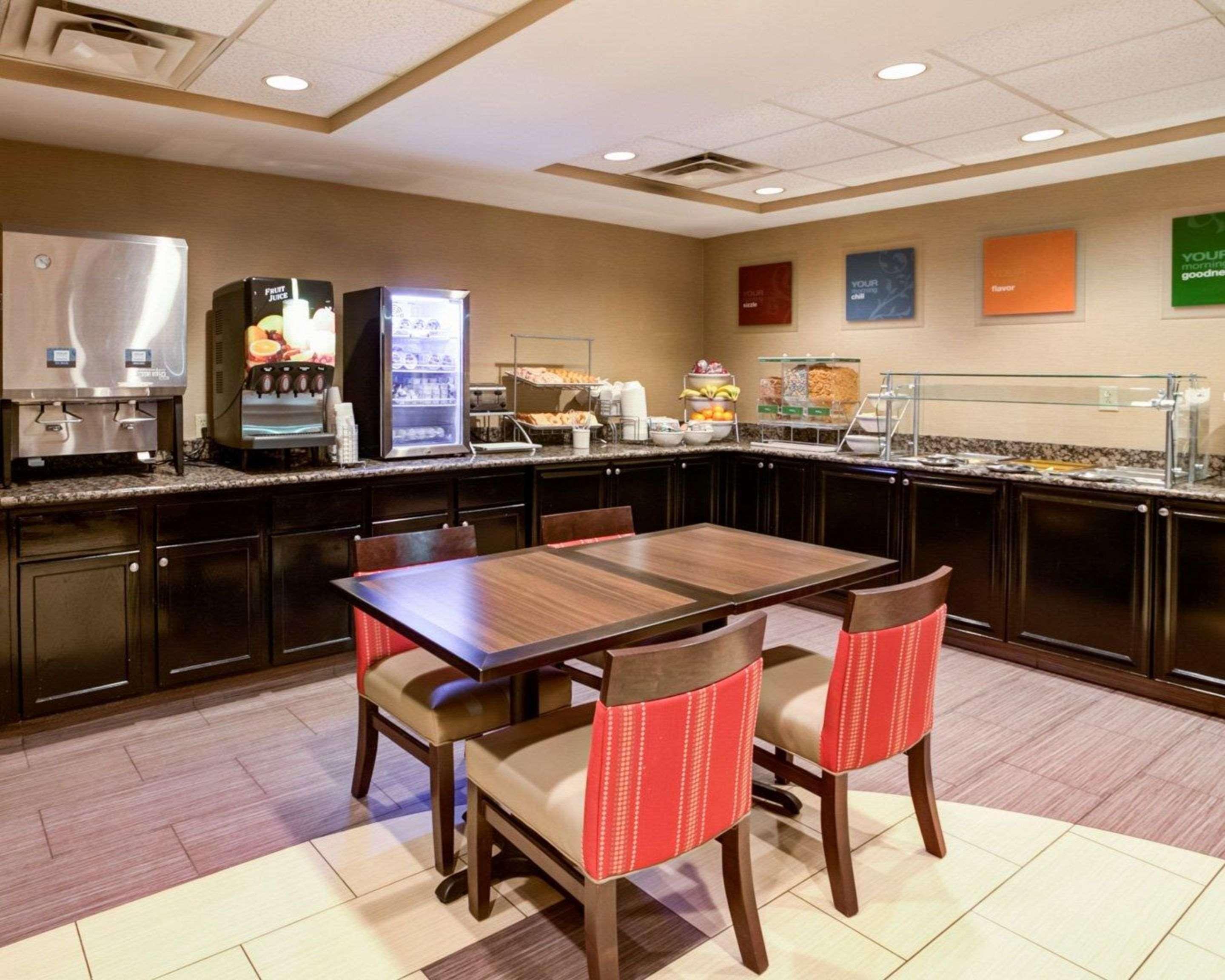 Comfort Suites Airport Charlotte Zewnętrze zdjęcie