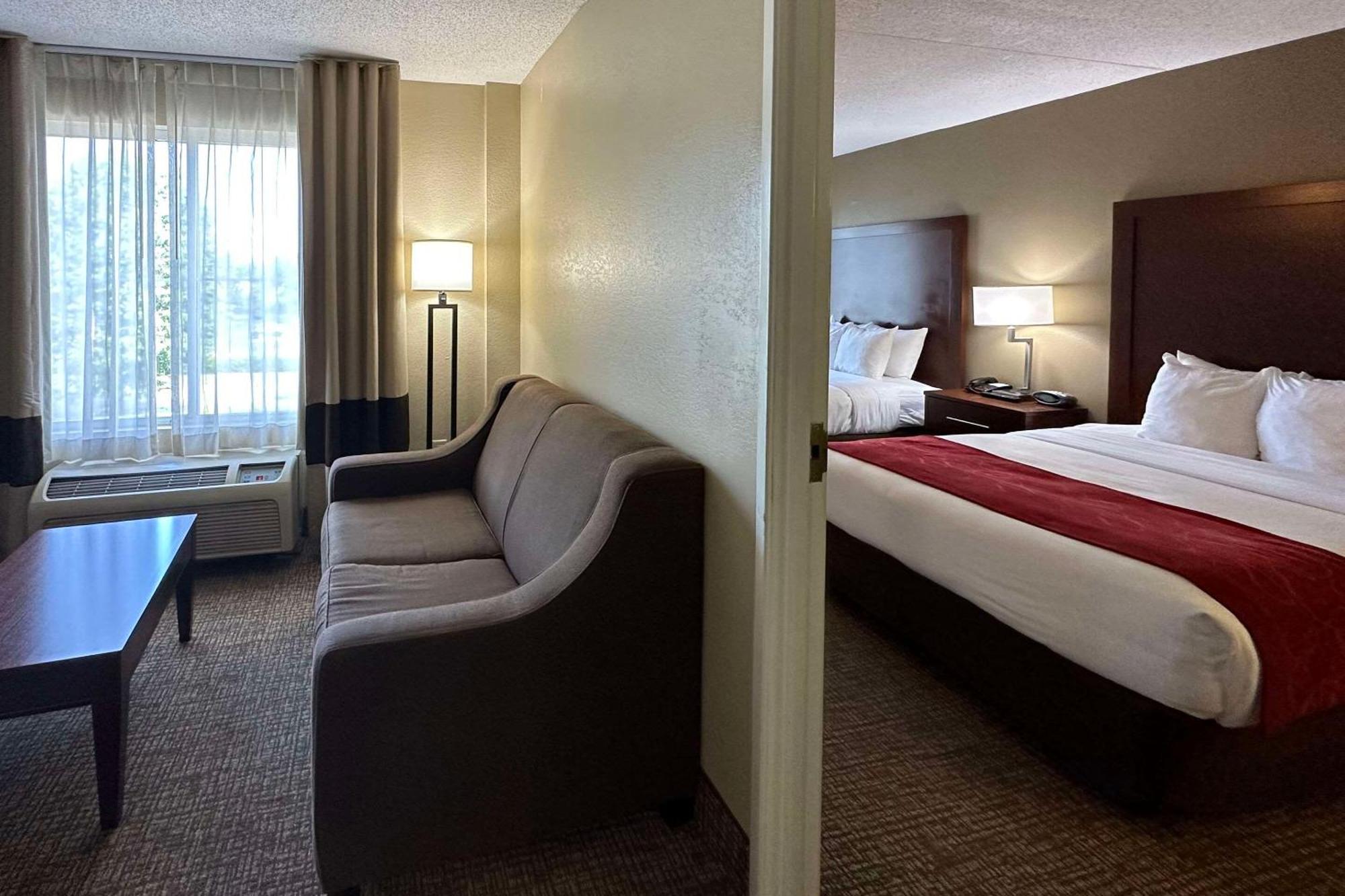 Comfort Suites Airport Charlotte Zewnętrze zdjęcie